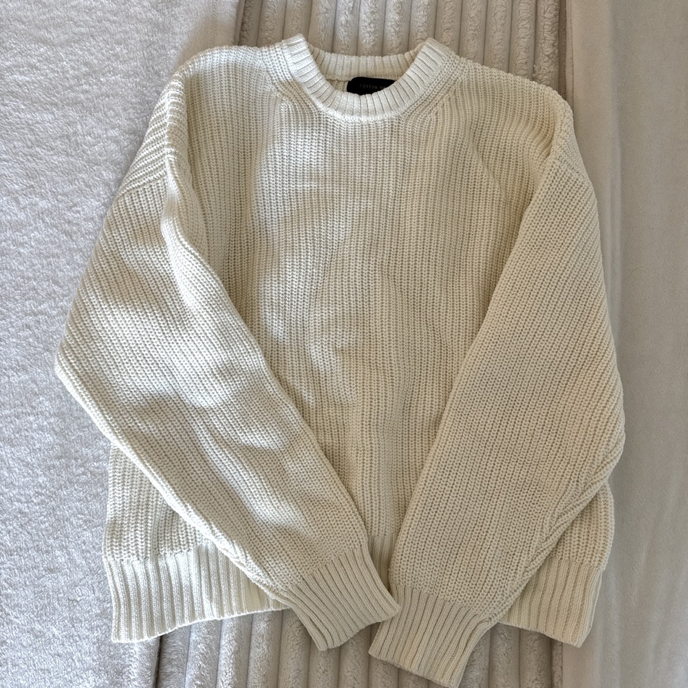 Cotton On cream sweater